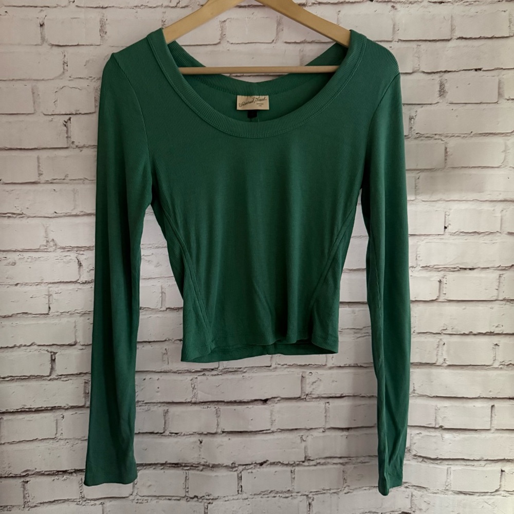 Green Long‎ Sleeve Women's Cropped Top